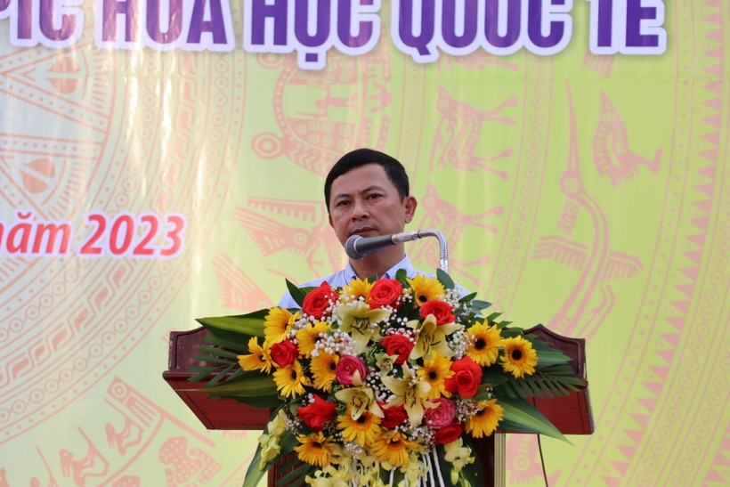 Bí thư Tỉnh ủy Hà Tĩnh gặp mặt tuyên dương học sinh đoạt HCV Olympic Hóa học ảnh 3