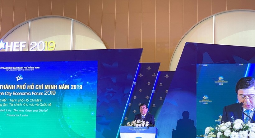 Ông Nguyễn Thành Phong- Chủ tịch UBND TP.HCM tại Diễn đàn Kinh tế TP.HCM lần thứ hai