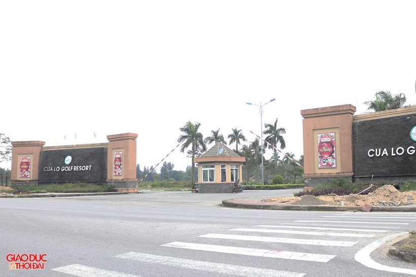 "Tổ hợp sân golf, khách sạn và biệt thự” tại xã Nghi Hương, thị xã Cửa Lò.