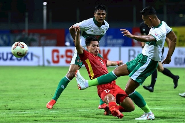 Tuyển Việt Nam có trận đấu khó khăn trước Indonesia.