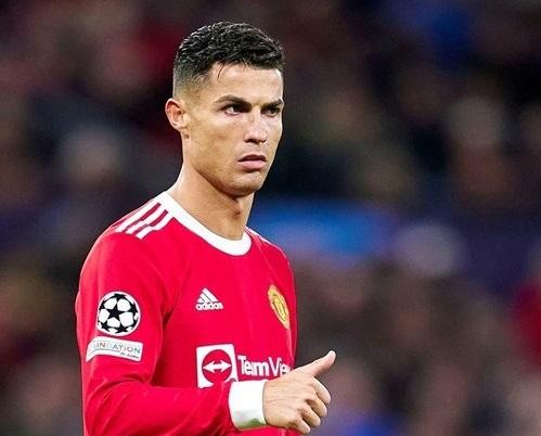 Ronaldo chưa có ý định từ giã đội tuyển quốc gia sau World Cup 2022.