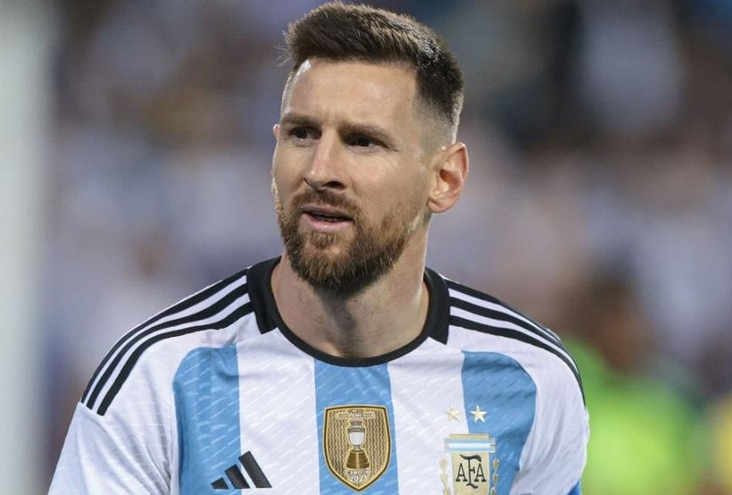 Messi lo lắng cho Paulo Dybala và Angel di Maria trước thềm World Cup 2022.