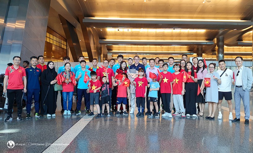 U23 Việt Nam được Đại sứ quán tại Qatar đón tiếp nhiệt tình.