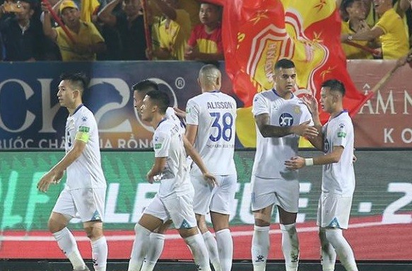 Nam Định thay một ngoại binh sau giai đoạn một, vô địch V.League.