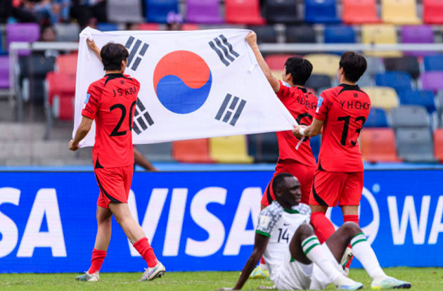U20 Hàn Quốc vào bán kết U20 World Cup 2023 sau chiến thắng trước Nigeria.