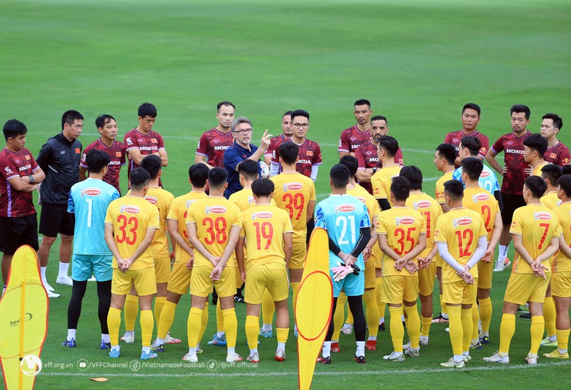 Đội tuyển Việt Nam sẽ thi đấu Hong Kong tại Lạch Tray vào ngày 15/6.