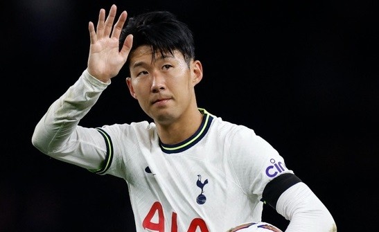 Son Heung-min được đại gia của bóng đá châu Á quan tâm.