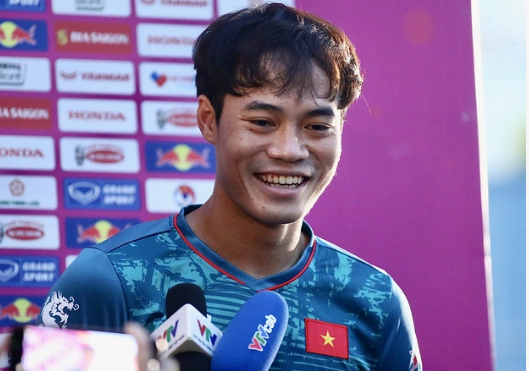 Văn Toàn được đồn đoán sắp gia nhập Nam Định FC.