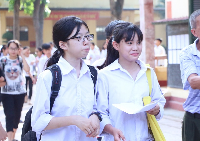 Các em học sinh khối 9 trên địa bàn Hà Nội sẽ thi vào lớp 10 THPT công lập hệ không chuyên trong các ngày 18 và 19/6 tới. Ảnh minh họa: Khôi Nguyên. 