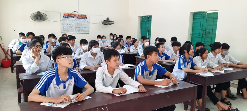 Nam Định cấm tổ chức trải nghiệm cho học sinh toàn trường vào một thời điểm ảnh 2