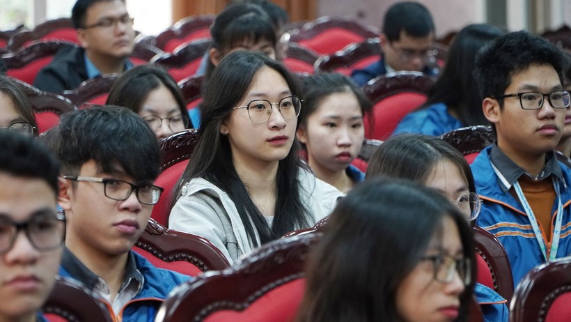 Nam Định tuyên dương 93 gương mặt tiêu biểu dự thi học sinh giỏi quốc gia