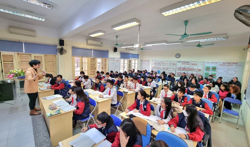 Trường học Hà Nội tăng tốc ôn tập thi vào lớp 10, không coi nhẹ môn không thi ảnh 2