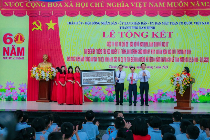 Nam Định khánh thành trường học nhân dịp 60 năm Bác Hồ về thăm ảnh 1