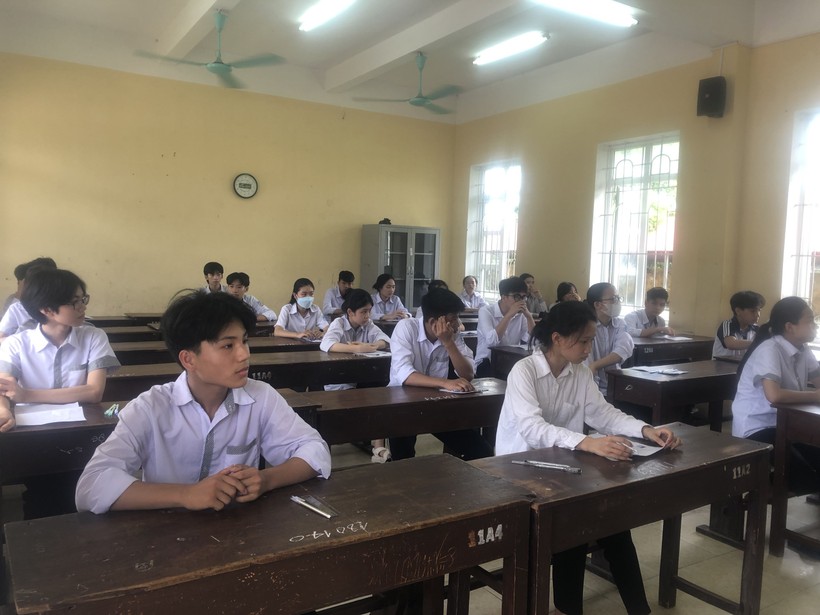 Hơn 22.700 thí sinh Nam Định bước vào thi môn Ngữ văn  ảnh 4