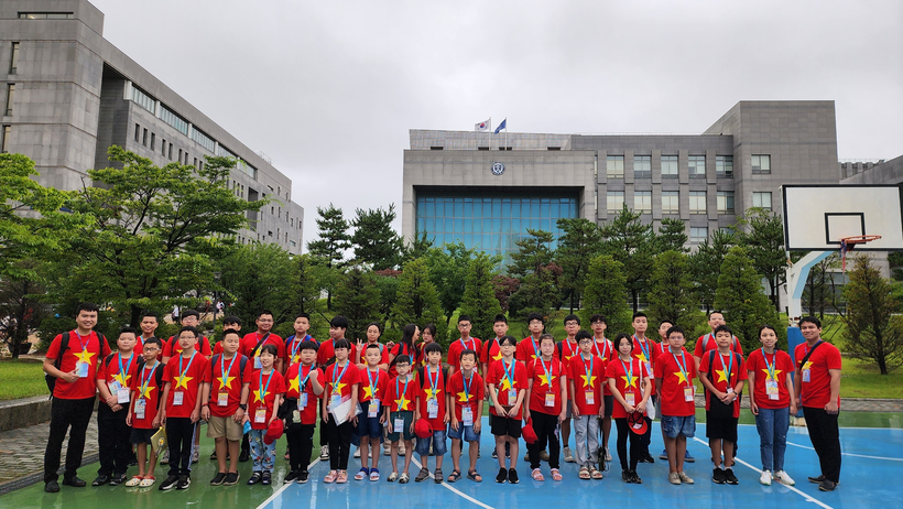 34 học sinh Việt Nam đoạt giải tại Kỳ thi Toán Quốc tế WMI 2023  ảnh 3