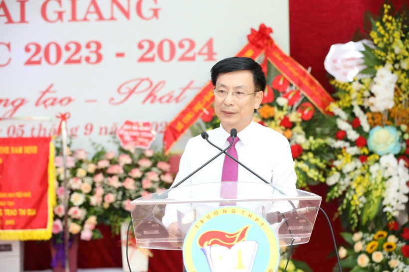 Chủ tịch tỉnh Nam Định: Coi phát triển giáo dục là nền tảng phát triển của tỉnh ảnh 3