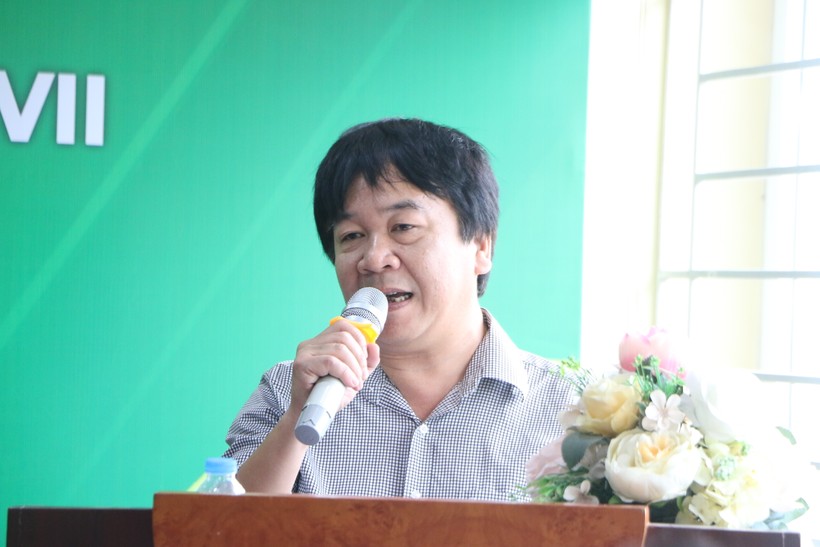 Nhà báo Phan Việt Hùng - Phó Tổng Biên tập Báo Thiếu niên Tiền phong và Nhi Đồng phát biểu tại buổi lễ phát động. ảnh 1