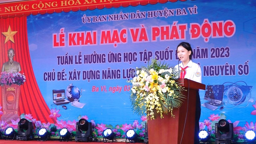 Em Nguyễn Hải Anh - học sinh lớp 9A Trường THCS Thụy An phát biểu hưởng ứng 