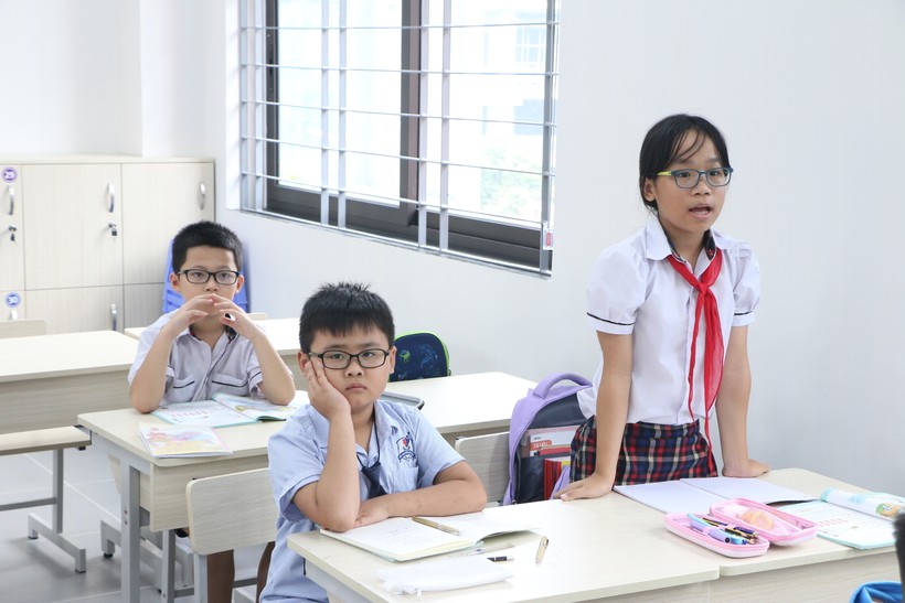 Tại Trường Tiểu học Đô thị Sài Đồng, sĩ số mỗi lớp chỉ hơn 30 học sinh.
