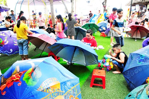 Khánh Hòa: Trao tặng học bổng sân chơi “Ý tưởng trẻ thơ” lần thứ 12 dành cho học sinh tiểu học