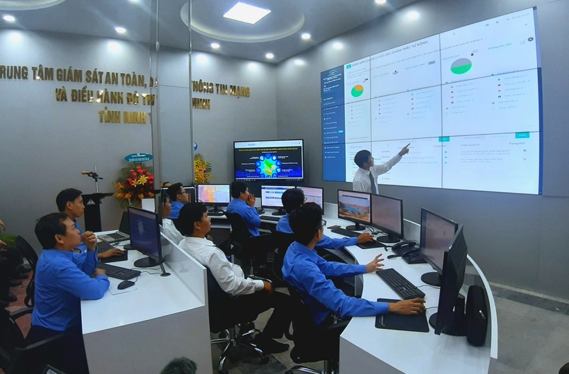 Toàn cảnh Trung tâm giám sát an toàn, an ninh, thông tin mạng và điều hành đô thị thông minh tỉnh Ninh Thuận. (Ảnh: Duy Quan).