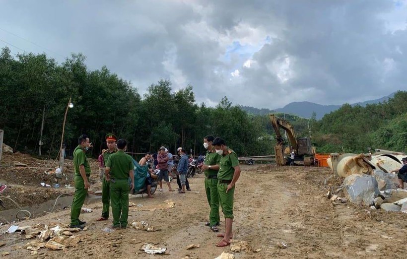 Chiều 28/10, lực lượng chức năng đã tìm thấy thi thể kỹ sư Nguyễn Nhật Nam.