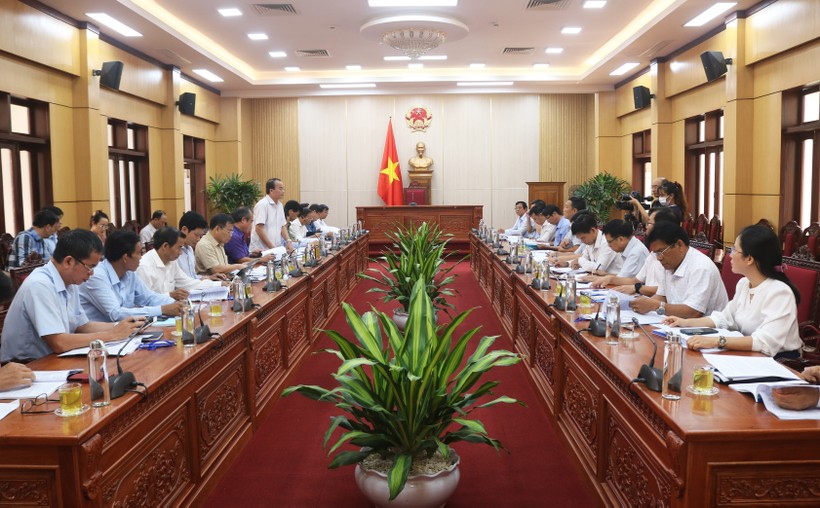 Ban Chỉ đạo Kỳ thi tốt nghiệp THPT năm 2023 tỉnh Quảng Ngãi tổ chức họp triển khai nhiệm vụ Kỳ thi. Ảnh N.P.