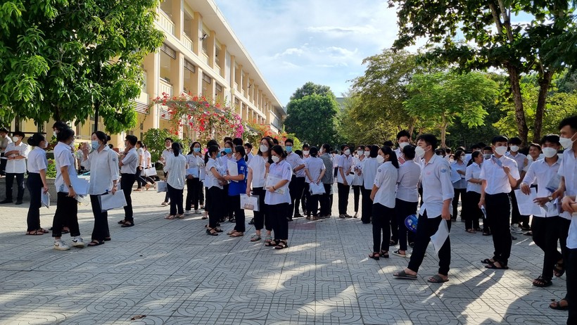 13.971 thí sinh đăng kí thi vào lớp 10 tại Quảng Ngãi.