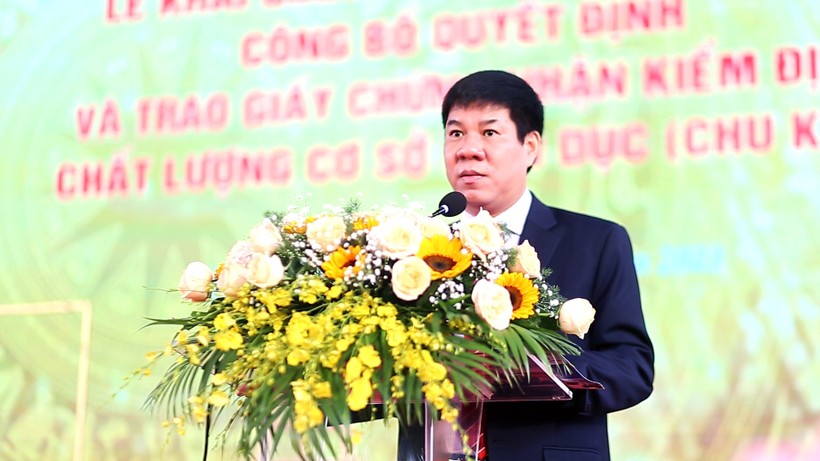 PGS.TS Huỳnh Văn Chương, Cục trưởng Cục Quản lý chất lượng, Bộ GD&ĐT phát biểu tại buổi lễ. ảnh 1