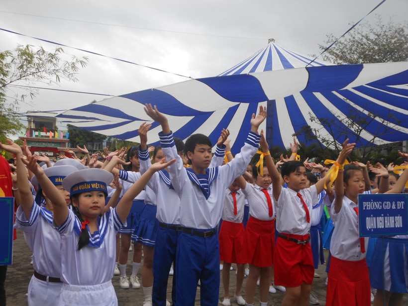 Một tiết mục múa tập thể trong Ngày hội Chung tay xây dựng Đà Nẵng – thành phố môi trường.