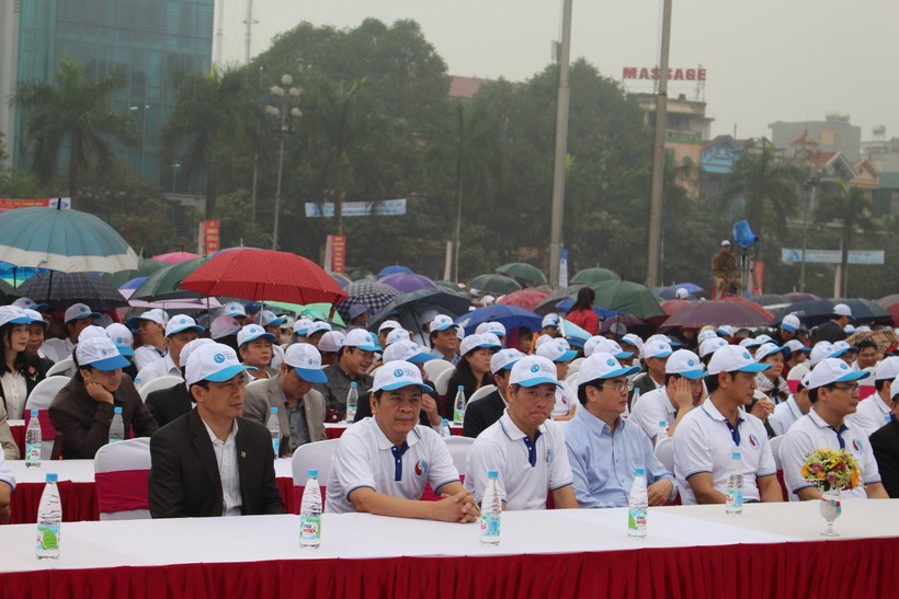 Toàn cảnh buổi lễ mít tinh quốc gia hưởng ứng Ngày Nước thế giới năm 2016, tại Thanh Hóa. Ảnh: Nguyễn Quỳnh