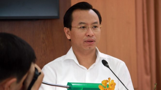 Ông Nguyễn Xuân Anh trong một lần tiếp xúc cử tri tại Đà Nẵng - Ảnh: Hữu Khá