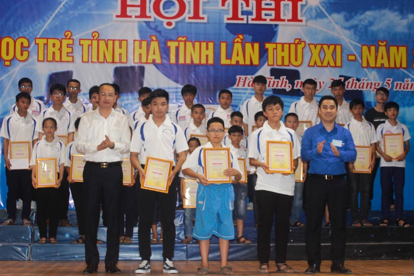 Tổng kết và trao giải Hội thi Tin học trẻ tỉnh Hà Tĩnh lần thứ XXI năm 2018

