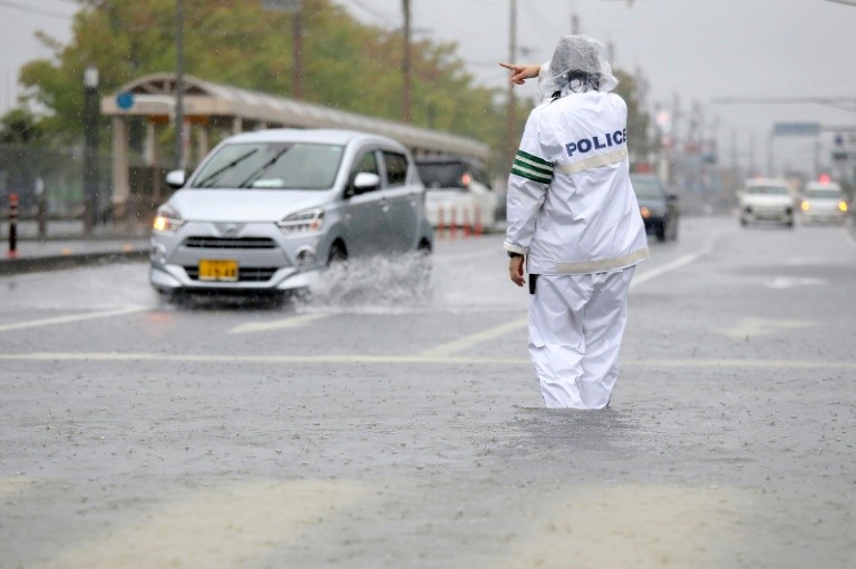 Chính phủ Nhật Bản kêu gọi gần một triệu người dân sơ tán do mưa lớn