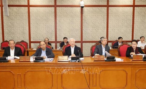 Bộ Chính trị họp cho ý kiến Đề án tổng kết các Kết luận của Bộ Chính trị khóa X về phát triển hai địa phương miền Trung-Tây Nguyên