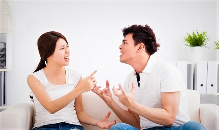 Cách giải quyết mâu thuẫn vợ chồng êm đẹp để hôn nhân luôn viên  mãn