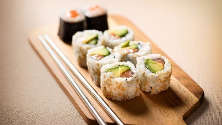 Sushi là món cơm tốt cho sức khỏe. (Ảnh: ITN).