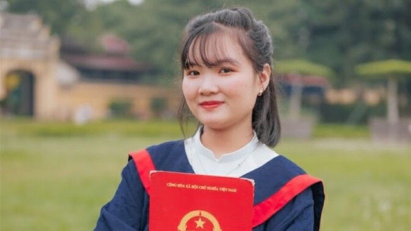  Bùi Thị Hải Nguyệt, học sinh Trường THPT Nguyễn Gia Thiều