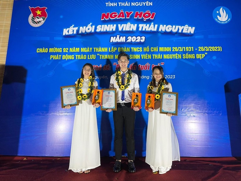 Nam sinh viên người Thái sở hữu nhiều thành tích đáng nể ảnh 2