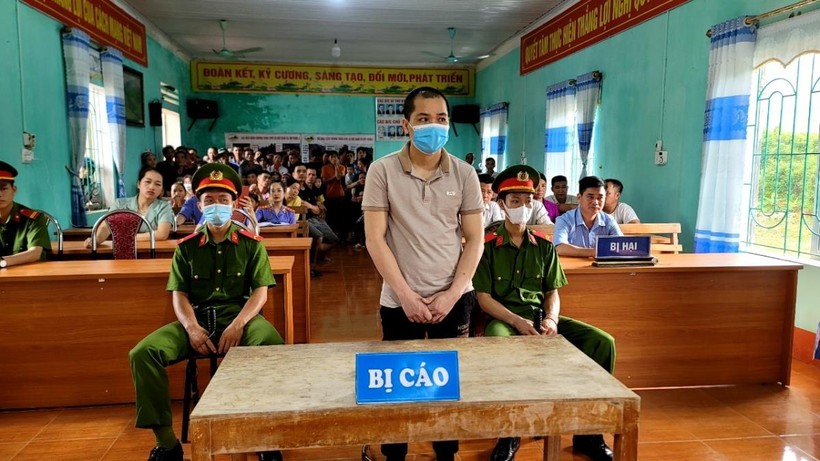 Hà Giang: Tung clip lên mạng để 'tống tiền', thanh niên lĩnh án 4 năm tù 
