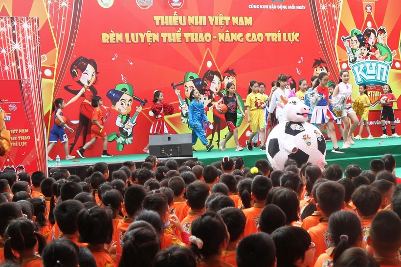 Chương trình diễn ra tại Trường tiểu học Lê Hồng Phong