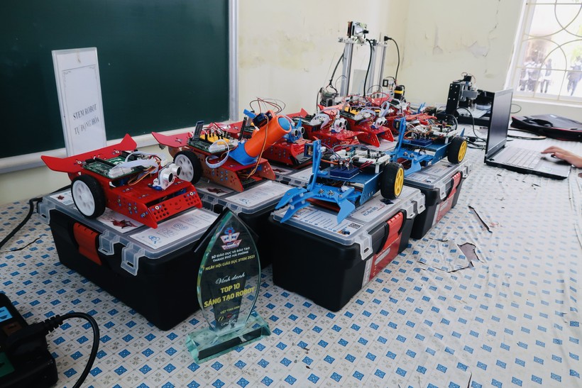 Sản phẩm sáng tạo của CLB Robotic Trường THPT An Dương.