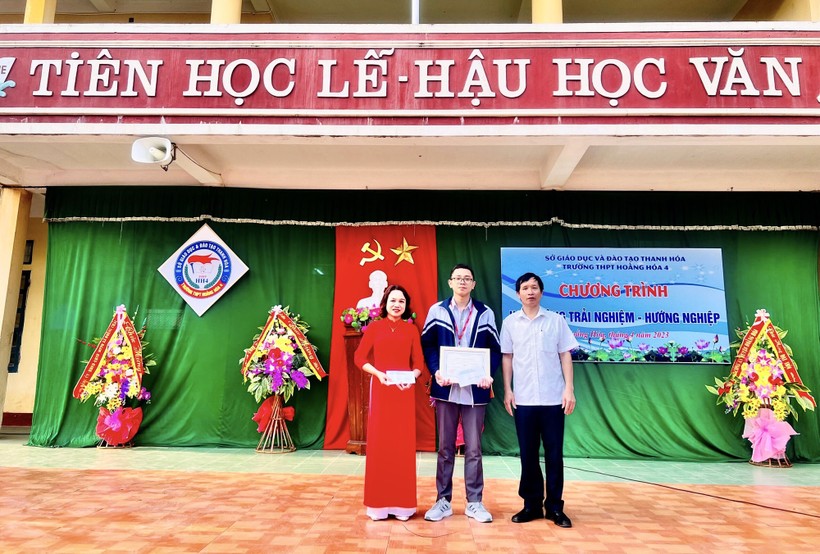 Nam sinh Thanh Hoá đoạt giải Nhất Quốc gia về ATGT ảnh 2