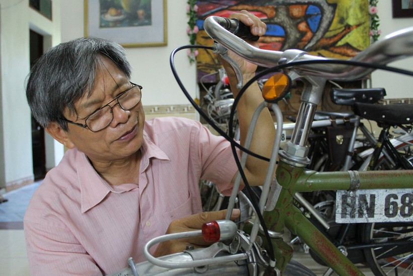 Bộ sưu tập xe đạp cổ siêu độc của cựu nhà giáo xứ Thanh - Ảnh 1.