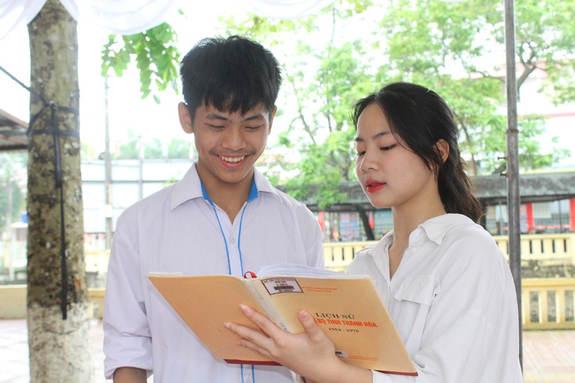 Học sinh Thanh Hóa hào hứng với Ngày Sách và Văn hóa đọc Việt Nam ảnh 7
