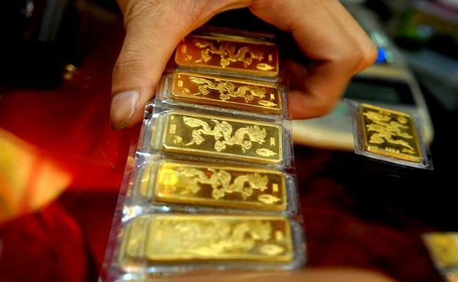 Giá vàng trong nước hôm nay lên mức 81,5 triệu đồng, thế giới lại lập kỉ lục mới