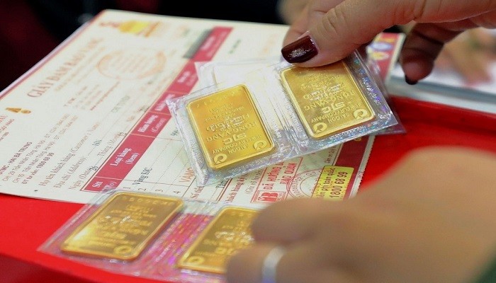 Giá vàng đầu tuần quanh ngưỡng 82 triệu đồng/lượng