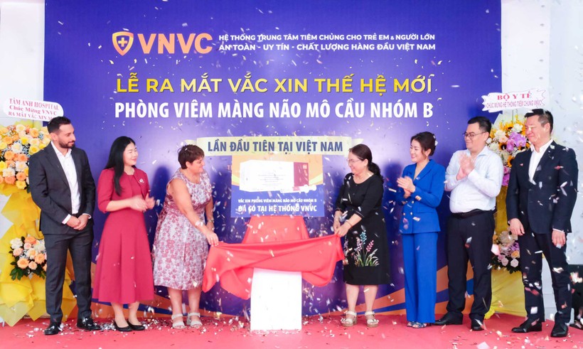 Vắc-xin não mô cầu nhóm B thế hệ mới được ra mắt tại Việt Nam. Ảnh: VNVC
