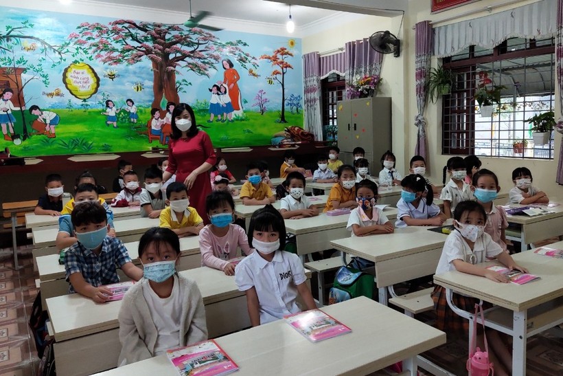 Trường học trên địa bàn TP Lai Châu nghỉ học tập trung, chuyển sang dạy học trực tuyến đến hết ngày 14/11.