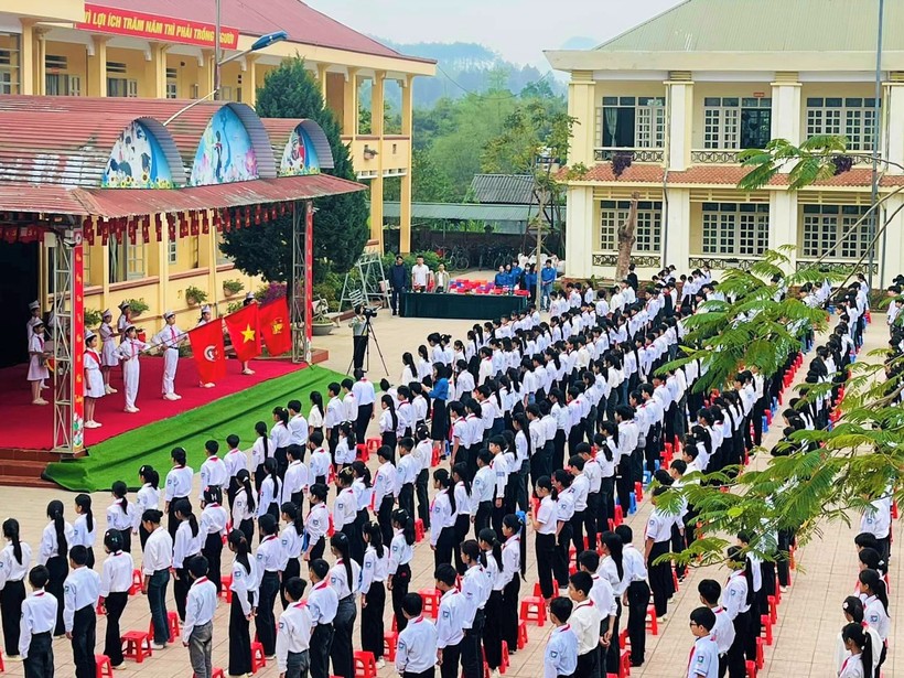 Ngày hội “Tiến bước lên Đoàn”tại Trường THCS xã Mường Than.